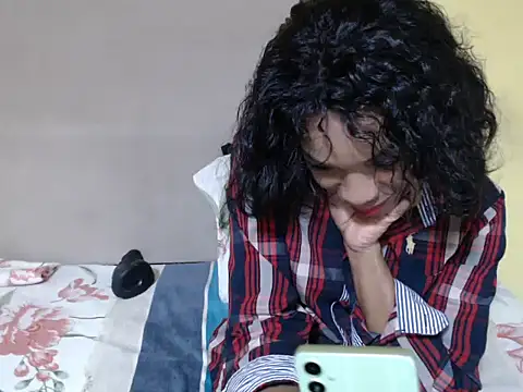 CherryZee online show from 04/13/26, 10:19