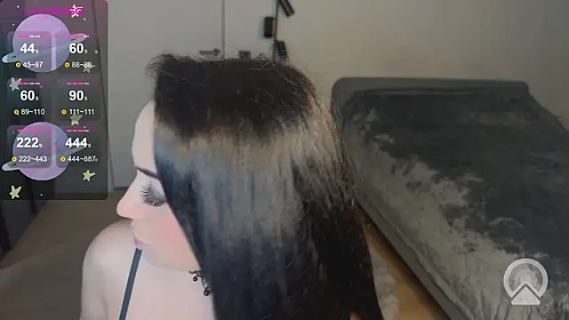 majestic madam online show from 02/18/26, 01:47