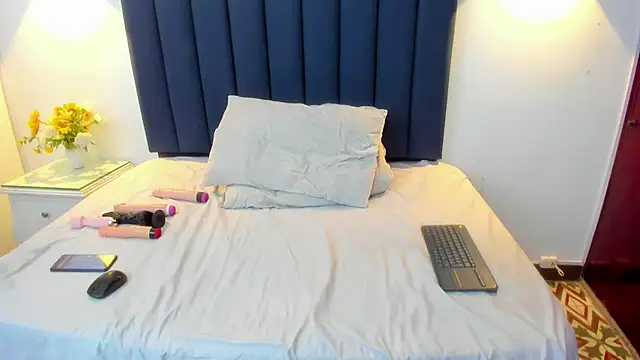 Angyrios online show from 04/11/26, 03:49