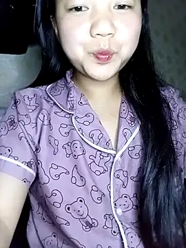 Quynhsumon online show from 02/20/26, 03:36