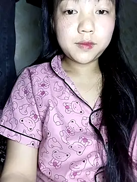 Quynhsumon online show from 02/12/26, 03:12