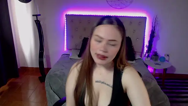  crystal12 online show from 11/15/25, 02:21