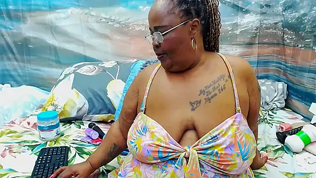 MatureMilfxxx online show from 07/07/26, 07:28