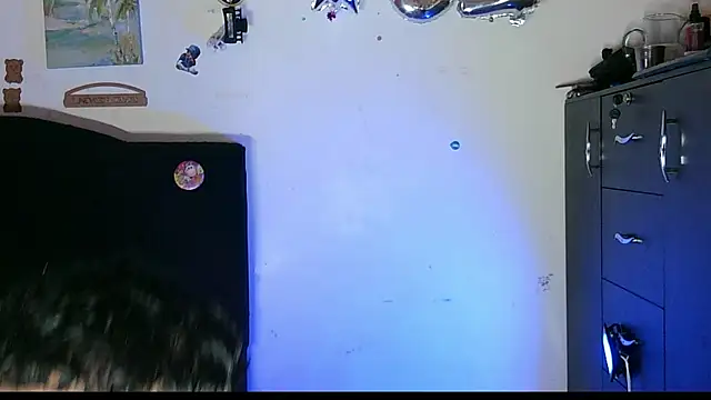 Snapshot of ReferredArtwork chatting on 10/30/25, 10:06 ReferredArtwork online show from 10/30/25, 10:06