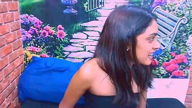 IndianPretty1 online show from 12/16/25, 09:02