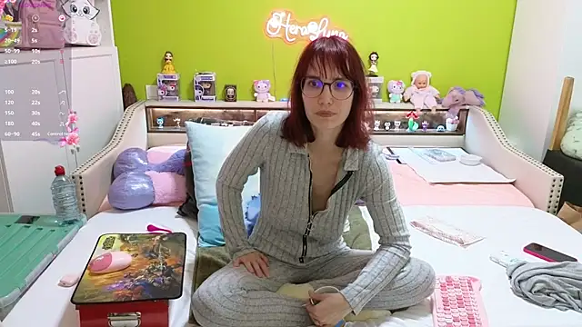  HeraLuna  online show from 03/03/26, 09:11