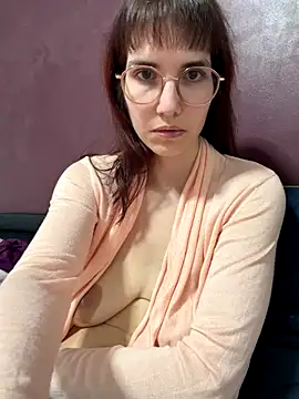  HeraLuna  online show from 12/03/25, 10:42