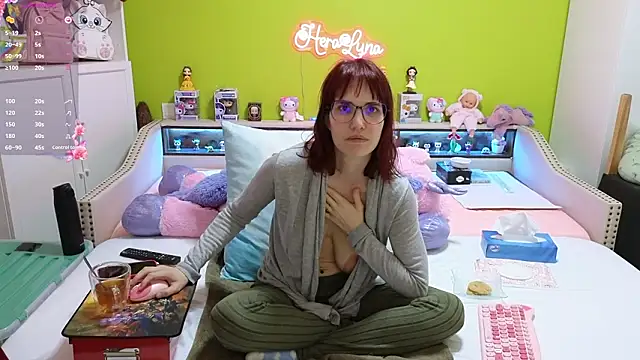  HeraLuna  online show from 03/16/26, 10:34