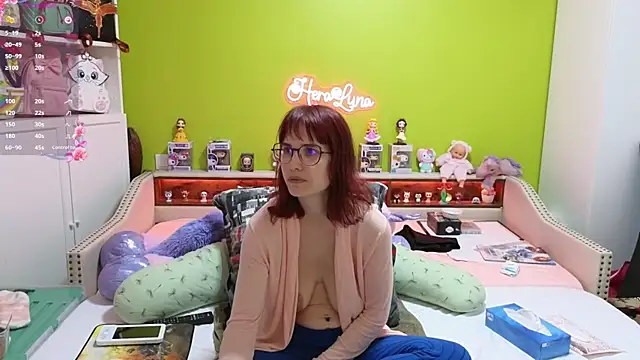  HeraLuna  online show from 04/14/26, 07:52