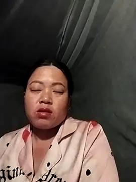 Snapshot of Nadia-a chatting on 10/22/25, 02:27 Nadia-a online show from 10/22/25, 02:27