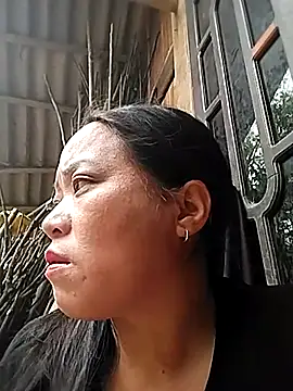 Snapshot of Nadia-a chatting on 10/22/25, 02:22 Nadia-a online show from 10/22/25, 02:22
