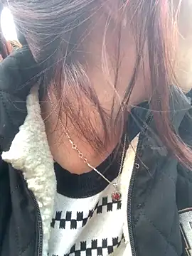 Lara-11 online show from 12/15/25, 09:37