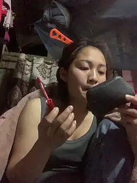 Lara-11 online show from 12/16/25, 02:21