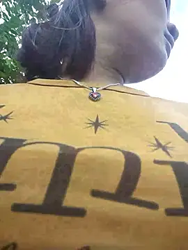 Lara-11 online show from 10/28/25, 01:17