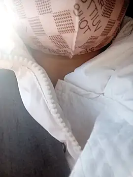 my-my2x online show from 11/25/25, 01:28