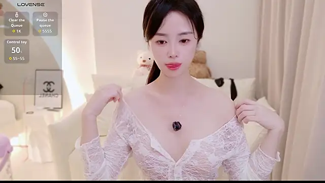 Xiaotaimei 666 online show from 04/15/26, 07:07