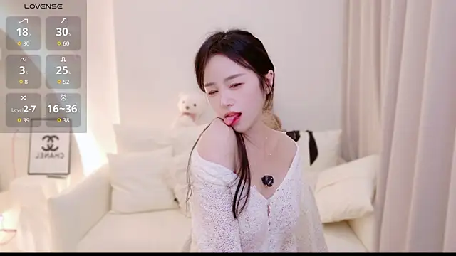 Xiaotaimei 666 online show from 04/17/26, 07:06