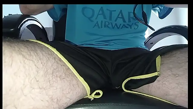 zomboy9800 online show from 12/04/25, 06:07