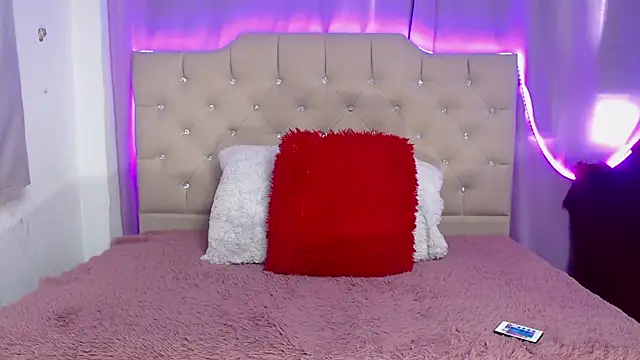 eimyy rouse online show from 11/07/25, 07:51