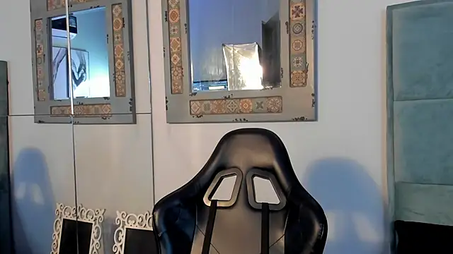 Mr Strike online show from 11/06/25, 03:21