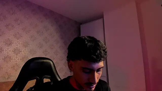 Mr Strike online show from 11/23/25, 03:05