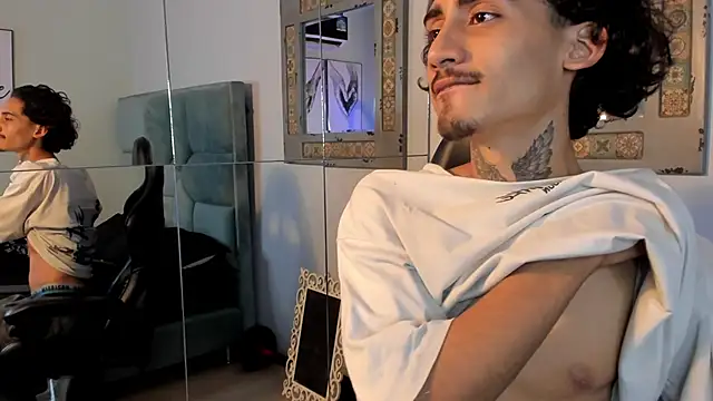 Mr Strike online show from 11/05/25, 02:47