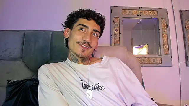 Mr Strike online show from 12/14/25, 06:57