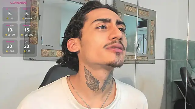 Mr Strike online show from 10/24/25, 02:43