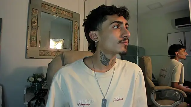 Mr Strike online show from 12/02/25, 03:19