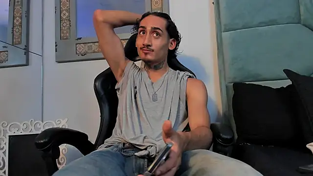 Mr Strike online show from 10/29/25, 02:43