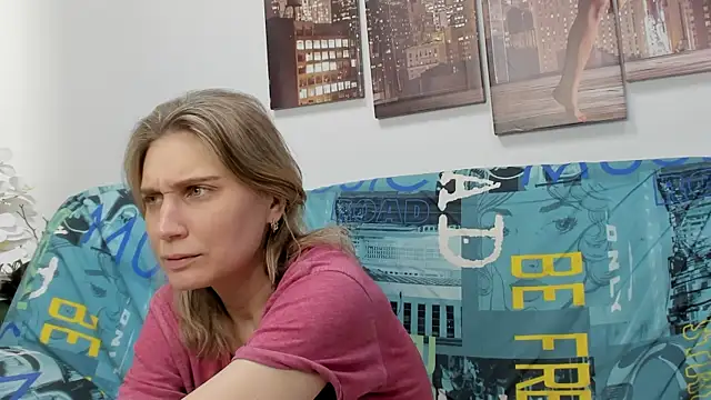 Tenderly Sophie online show from 02/22/26, 01:30