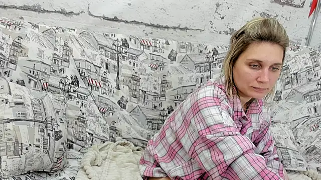 Tenderly Sophie online show from 11/02/25, 01:16