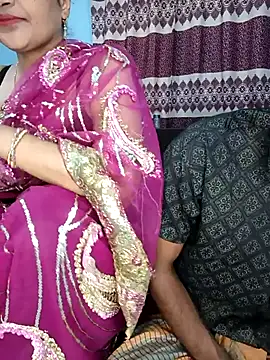 CoupleShow 432 online show from 02/07/26, 10:12