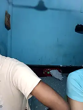 CoupleShow 432 online show from 11/20/25, 11:55