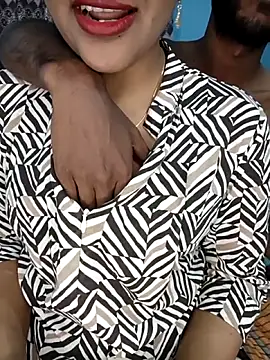 CoupleShow 432 online show from 02/06/26, 12:23