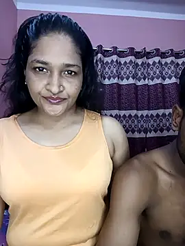 CoupleShow 432 online show from 04/23/26, 03:57