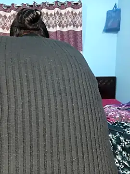 CoupleShow 432 online show from 02/03/26, 06:16