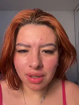 viki 11 online show from 10/24/25, 04:33