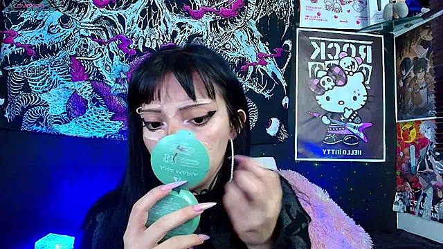 GothGaby online show from 11/12/25, 03:10