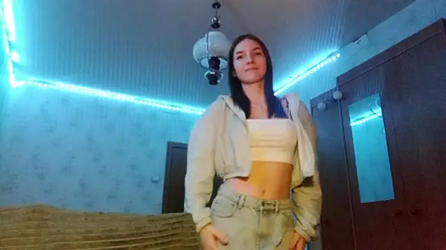 Beauty miIa online show from 10/26/25, 06:08