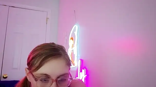 daddysprincess731 online show from 04/28/26, 02:27