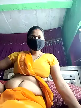 QRESABABY online show from 12/15/25, 07:47