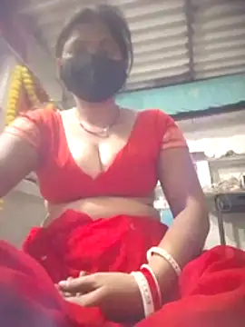 QRESABABY online show from 10/23/25, 04:49