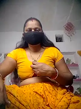 QRESABABY online show from 10/26/25, 04:51