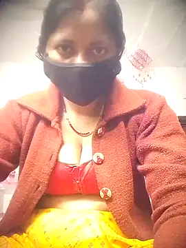 QRESABABY online show from 11/05/25, 11:41