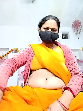 QRESABABY online show from 12/14/25, 02:00