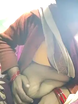 QRESABABY online show from 12/01/25, 12:39