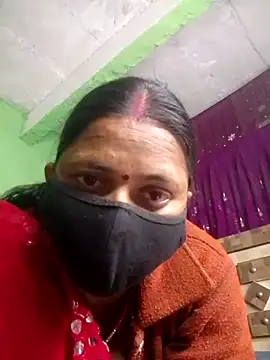 QRESABABY online show from 12/04/25, 10:25