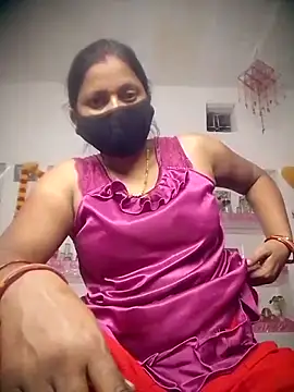 QRESABABY online show from 10/25/25, 02:39