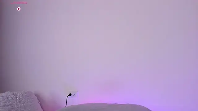 Sophie Duarte online show from 05/23/26, 01:48